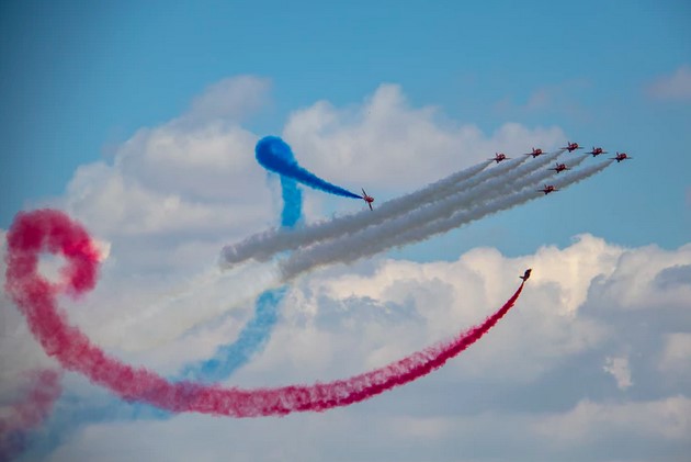 Pink and blue sky paint